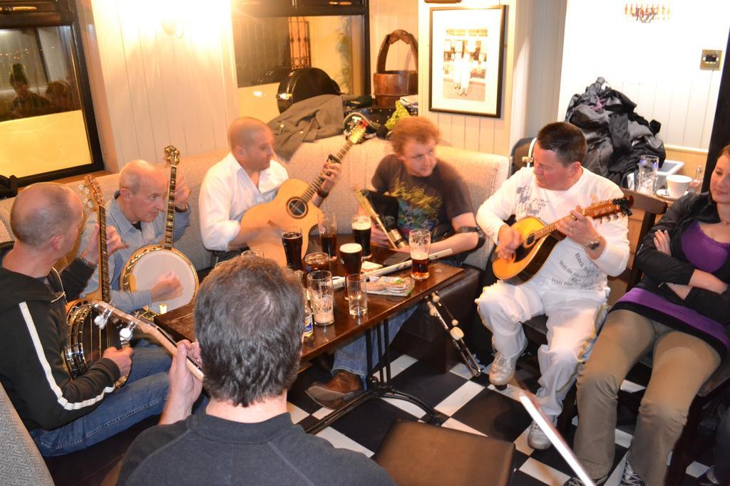 Derry House Villa Listowel Rum bild